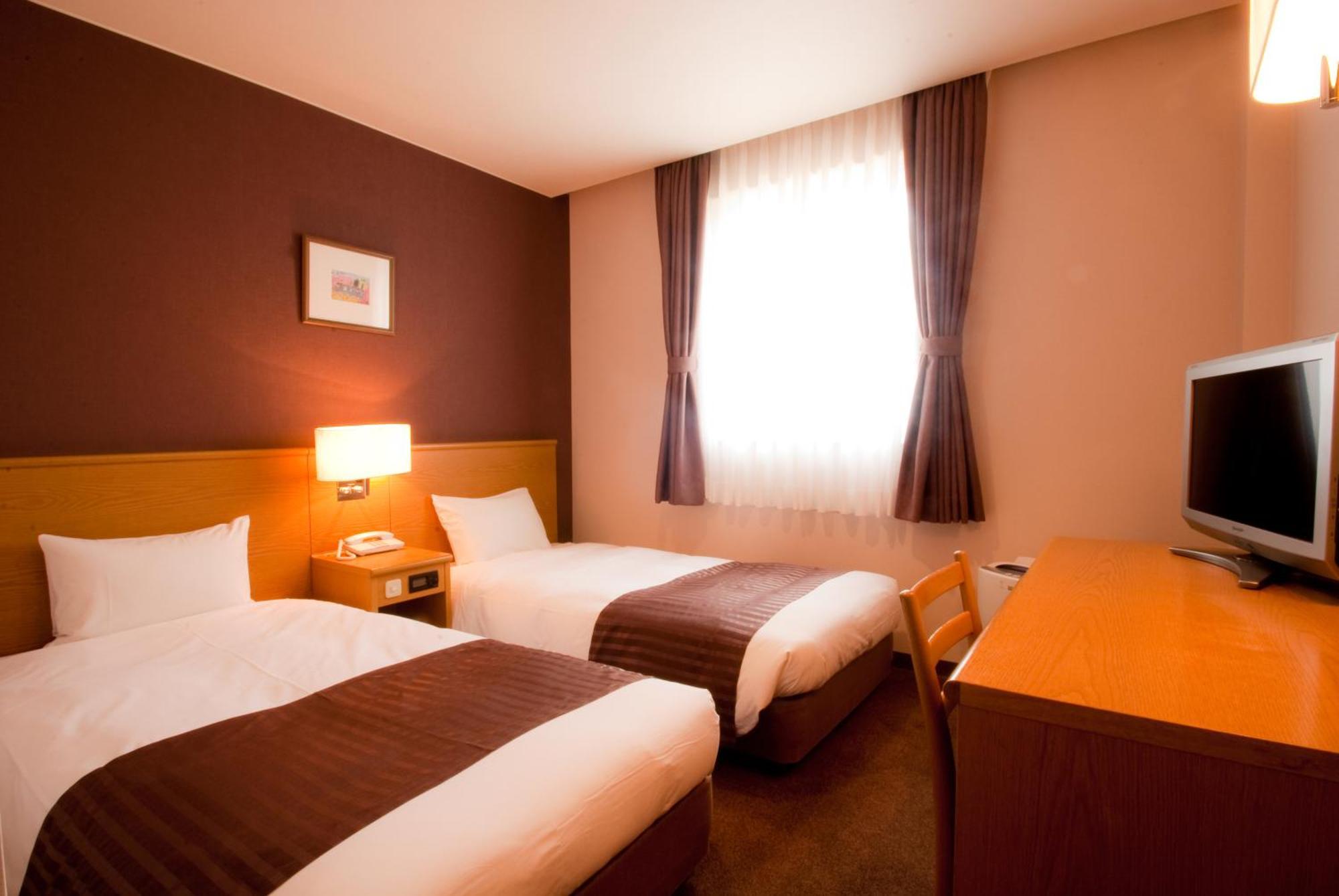 Hotel Folkloro Takahata Номер фото