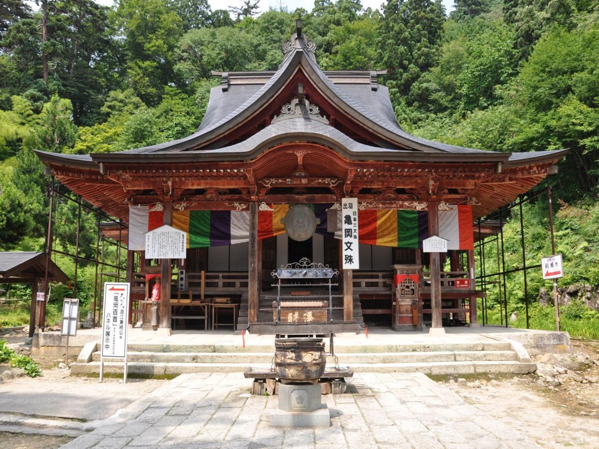 Hotel Folkloro Takahata Экстерьер фото